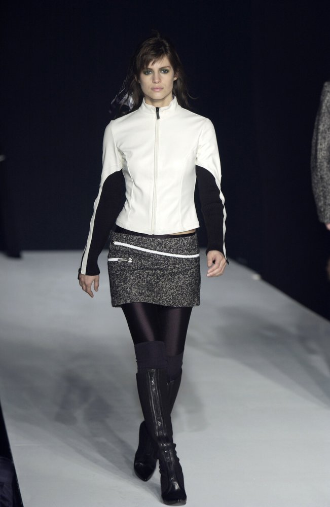 urzi-f03bikkembergs-2.jpg