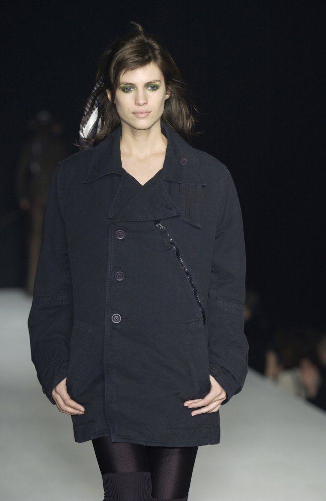 urzi-f03bikkembergs-2n.jpg