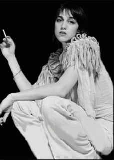 charlottecigarette4.gif