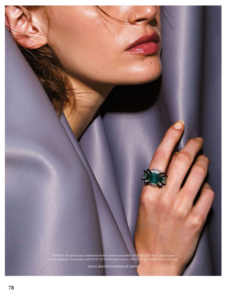 2022-08-01 ELLE Mexico-84 拷貝.jpg