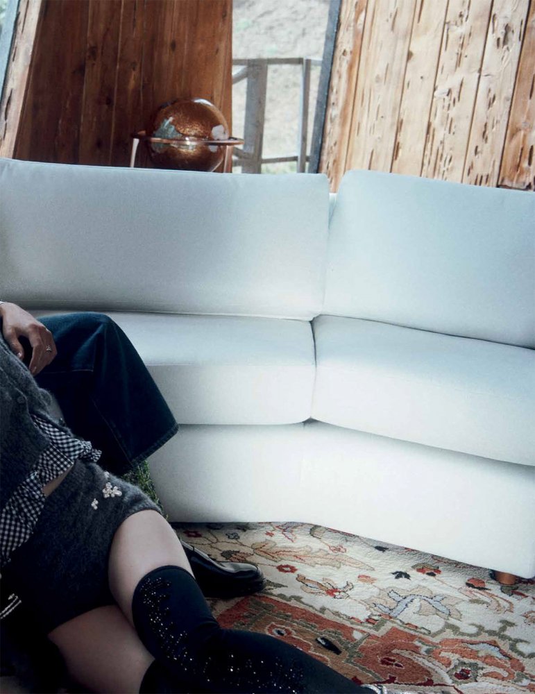 Vogue Singapore - Issue 15, JulyAugust 2022-167 拷貝.jpg
