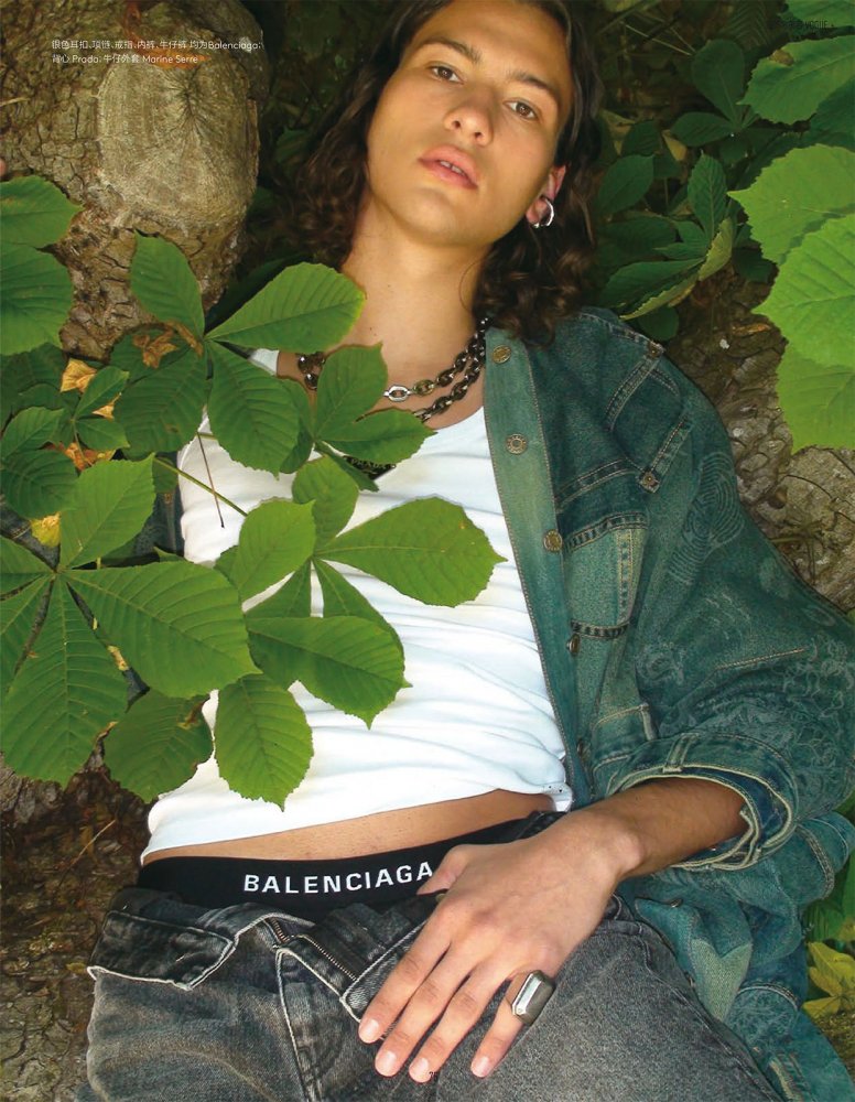 2022-08-01 Vogue me-77 拷貝.jpg