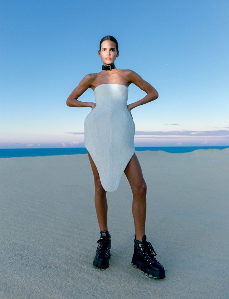 Harpers_Bazaar_Singapore_-_August_2022-135 拷貝.jpg