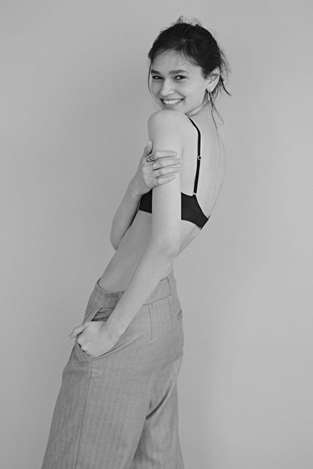 gallery_model_p0kbN2DrzTSx.jpg