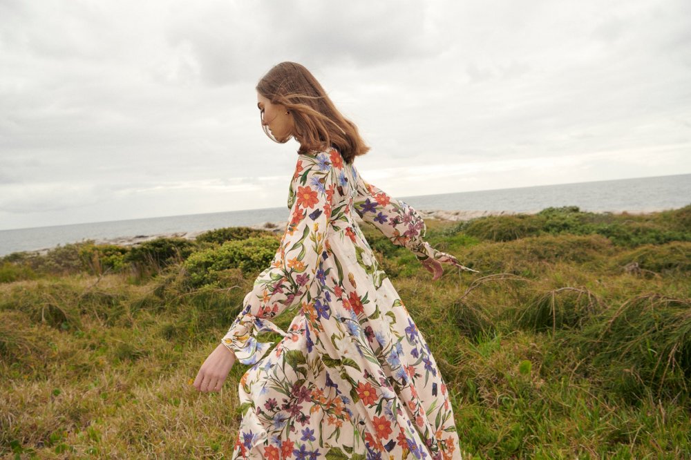 04-211206_KATEFORD-0352_1800x.jpg 04-211206_KATEFORD-0352_1800x.jpg