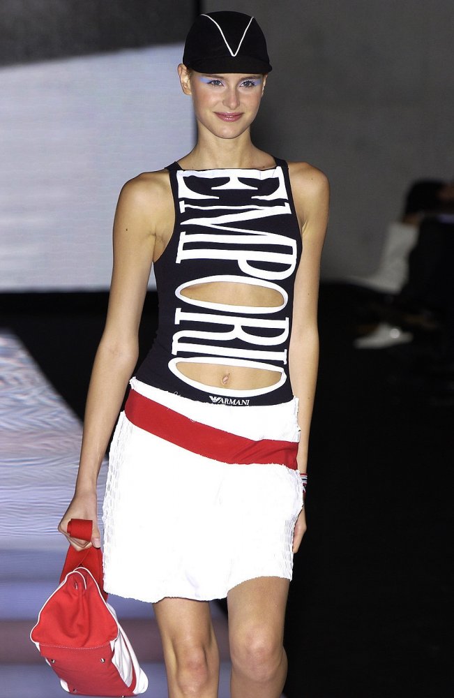 NikaG s04emporio-33.jpg