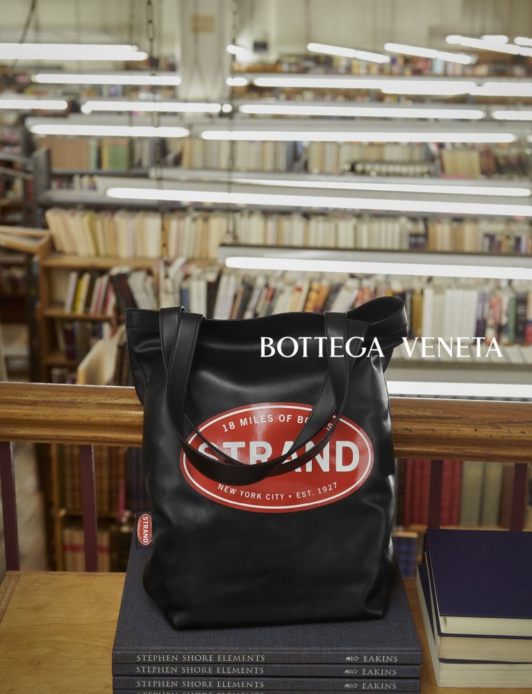 Bottega Veneta Strand_02.jpeg
