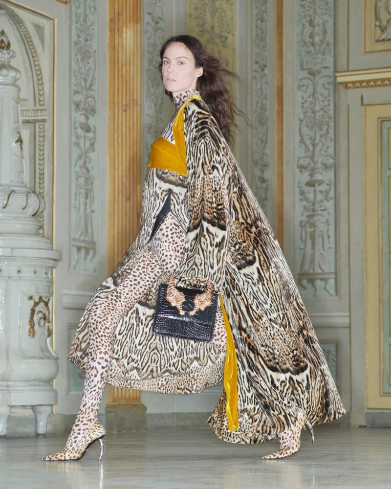 Roberto Cavalli FW2022_6.jpg