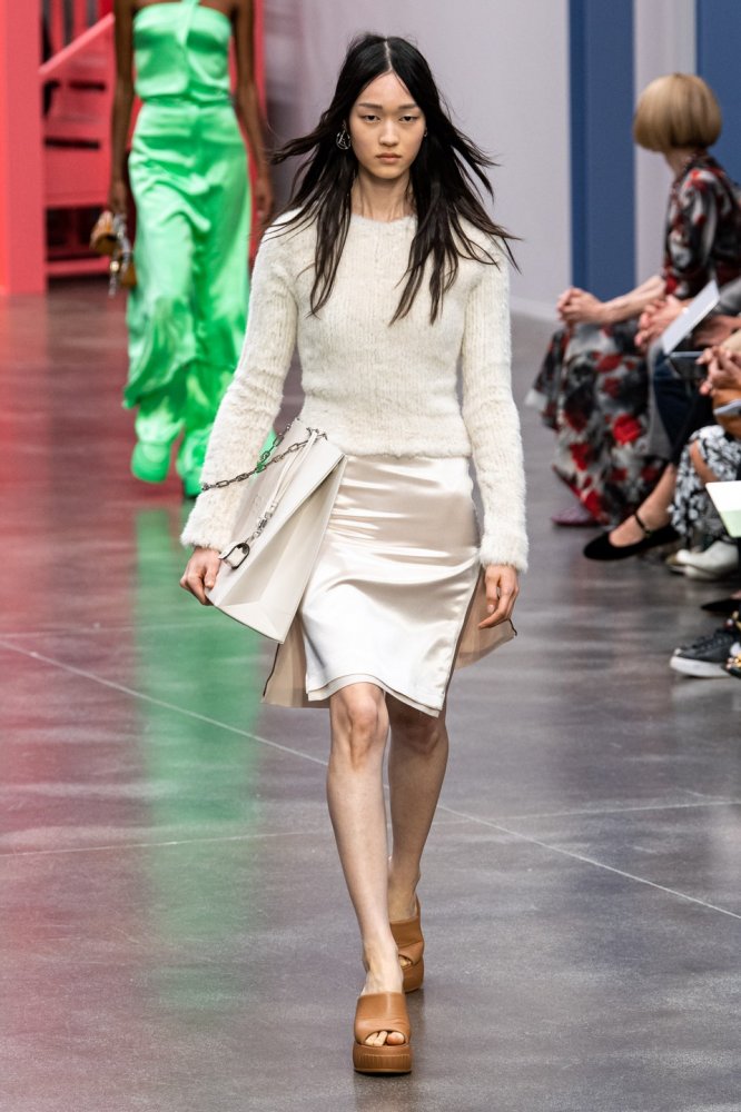 00030-fendi-spring-2023-ready-to-wear-credit-gorunway.jpg