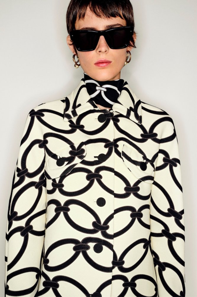 00009-valentino-resort-2023-credit-brand.jpeg