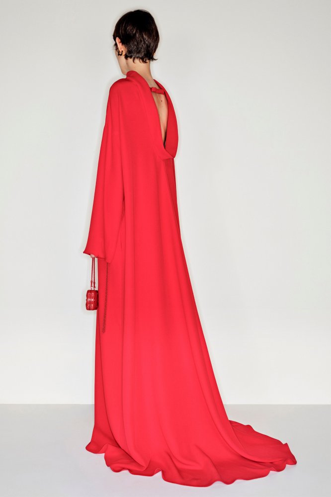 00030-valentino-resort-2023-credit-brand.jpeg