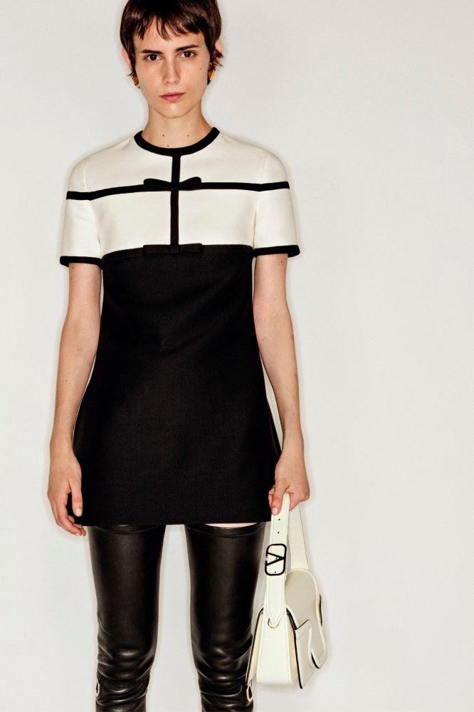 00036-valentino-resort-2023-credit-brand.jpeg