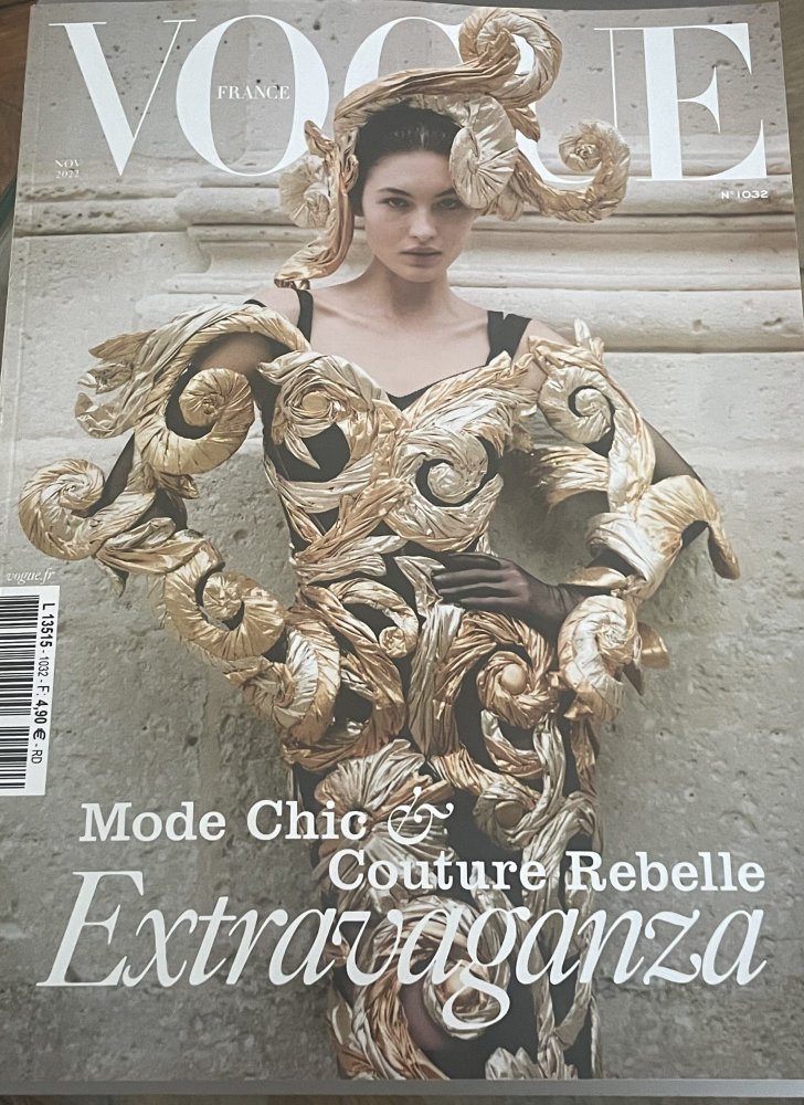 VOGUE-2.jpg