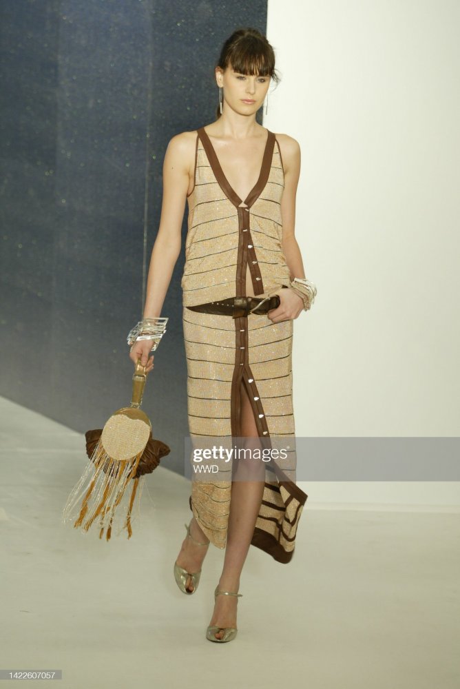 nikaG s05fendi-54-.jpg