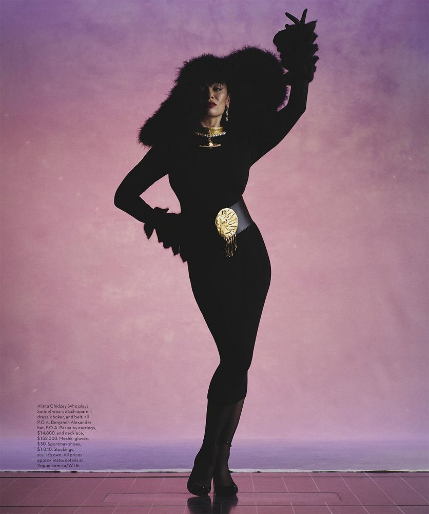 Vogue_Australia_-_December_2022-137 拷貝.jpg