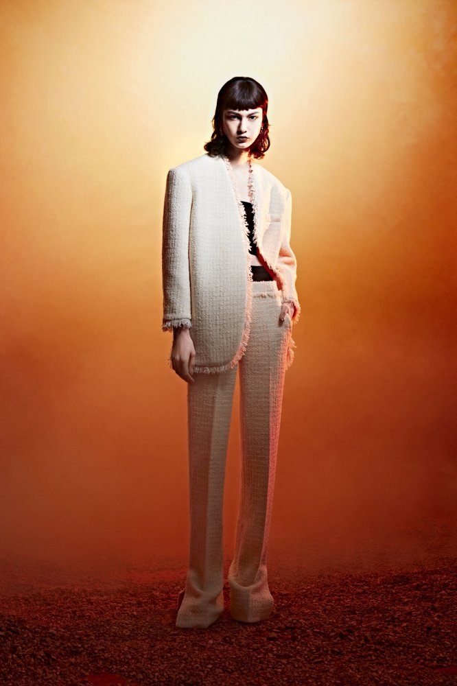 00001-del-core-pre-fall-2023-credit-brand.jpg