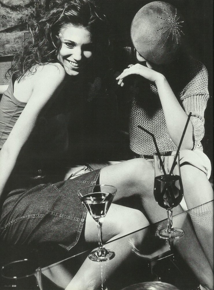 elle april russia 2003 09.jpg