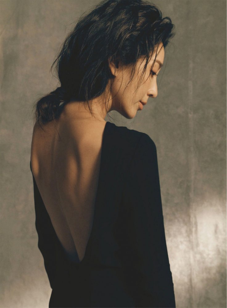 2023-01-01 VOGUE TAIWAN-146 拷貝.jpg