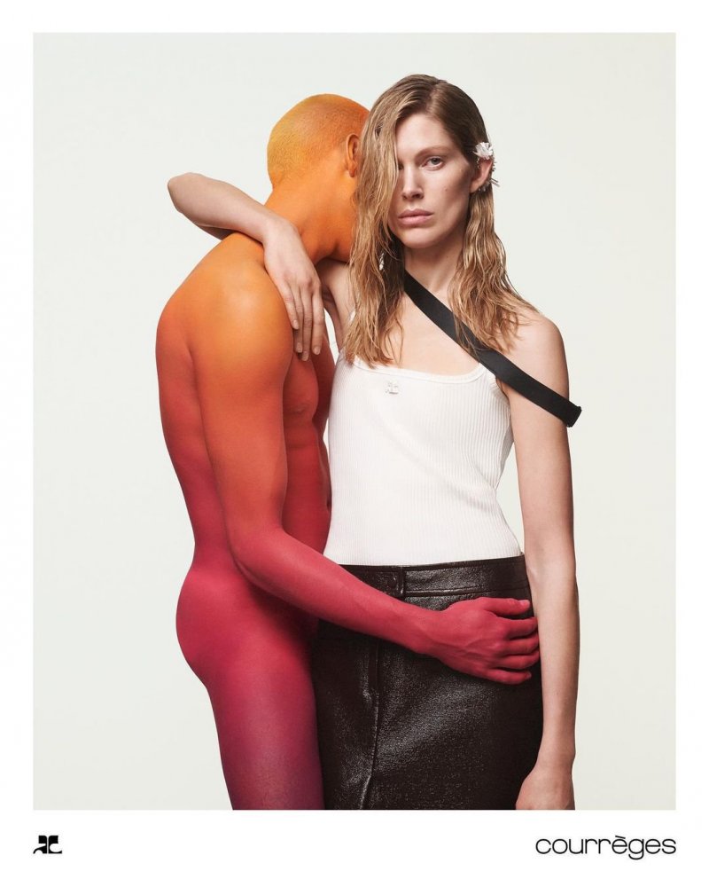 courreges2.jpg