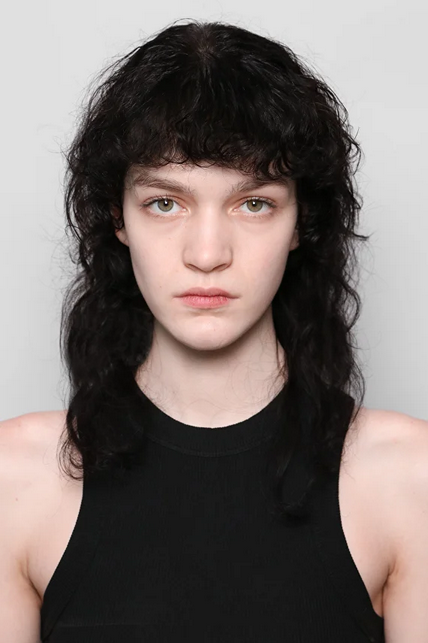 Screenshot 2023-02-25 at 02-09-28 Ilana.jpg (Image WEBP 570 × 855 pixels) - Redimensionnée (75%).png