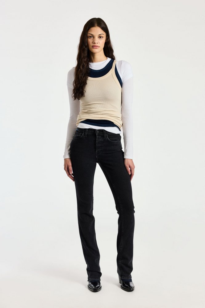 W429579BPERMCINDYJEANBLEECKER02_1512x.jpg