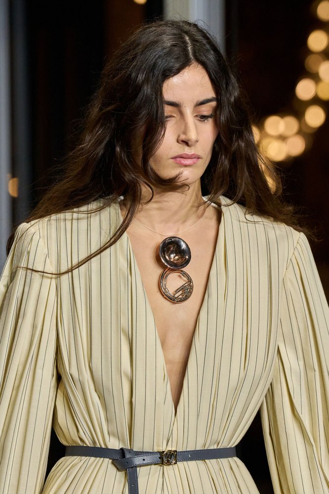 00008-louis-vuitton-fall-2023-ready-to-wear-detail-credit-gorunway 拷貝.jpg