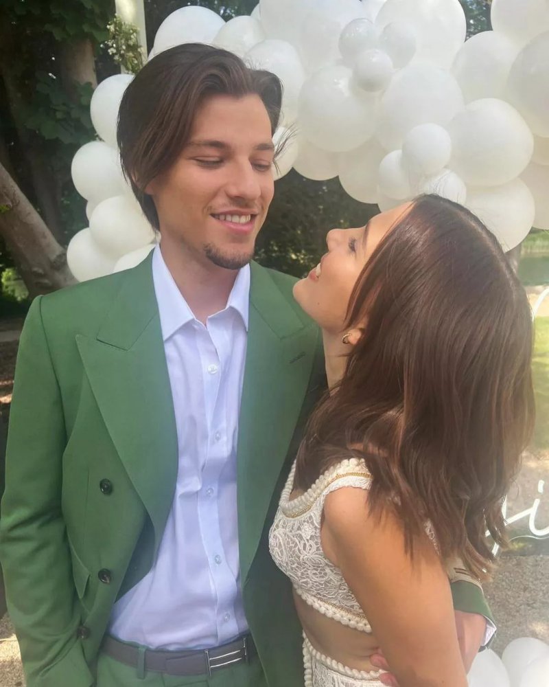 millie-bobby-brown-engagement-party-060223-01-7d8af9b2925446e699c930b62456ff50.jpg