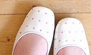 pinkwhiteshoes.JPG