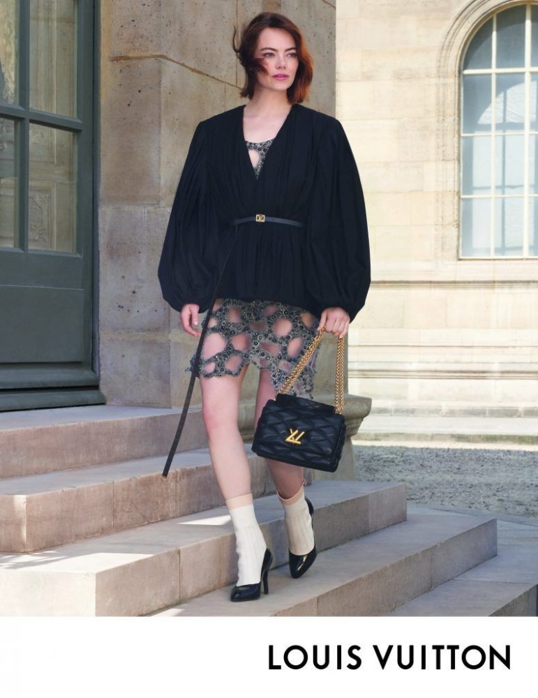 FW23-CAMPAIGN-VISUALS-11-min-790x1024.jpg