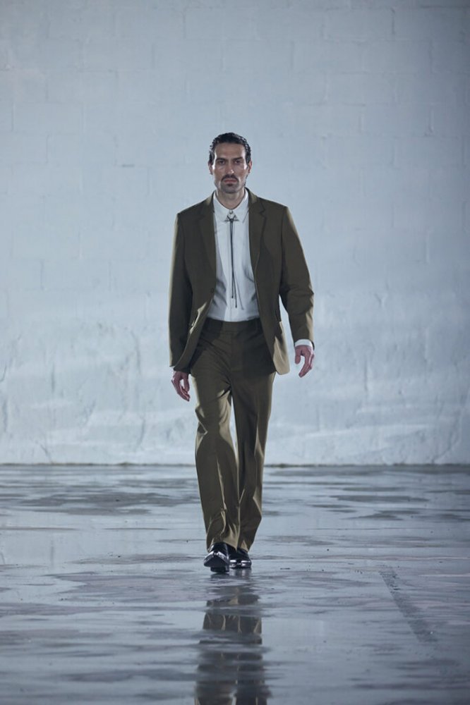 06_LOOK-683x1024.jpg