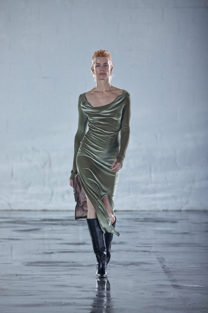 09_LOOK-683x1024.jpg