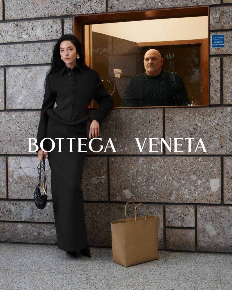 Bottega-Veneta-Winter-2023-Campa (1).jpg