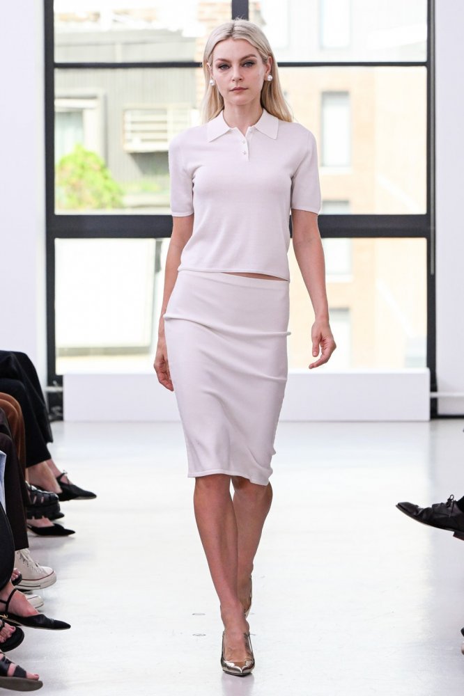 00029-theory-spring 2024-rtw-credit brand.jpg