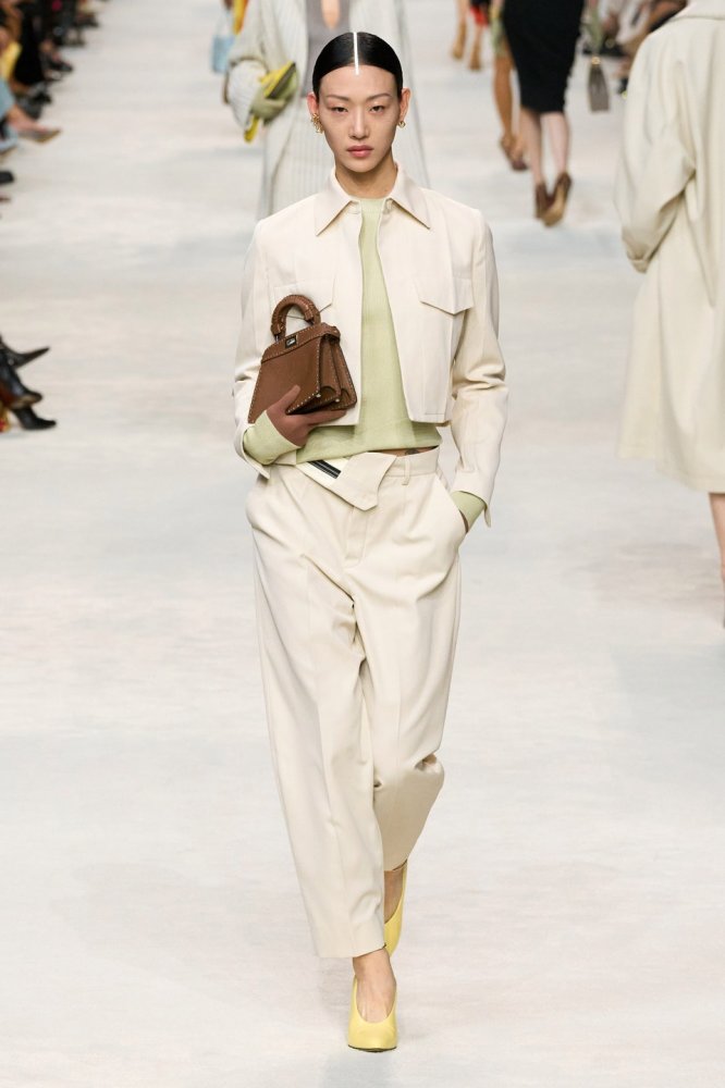 00035-fendi-spring-2024-ready-to-wear-credit-gorunway.jpg