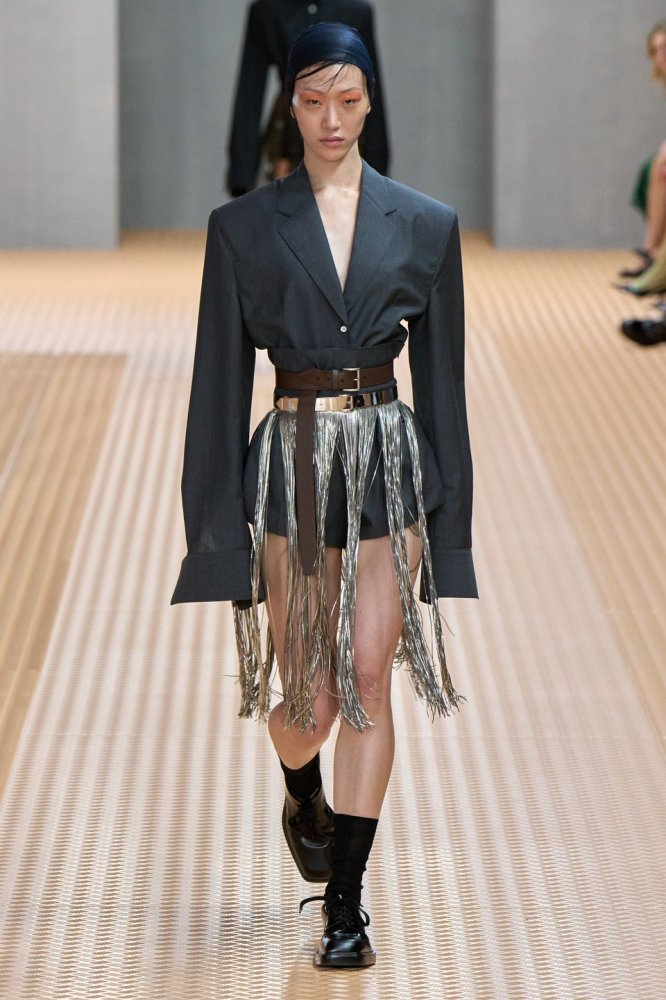 00044-prada-spring-2024-ready-to-wear-credit-gorunway.jpg