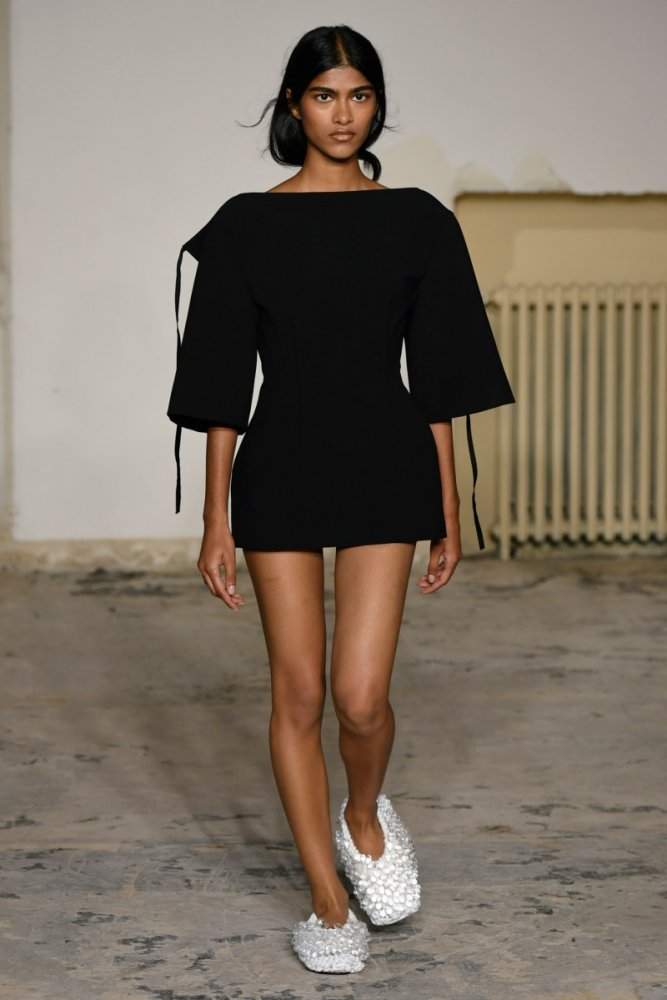 carven-rtw-spring-24-pfw-0036.jpg