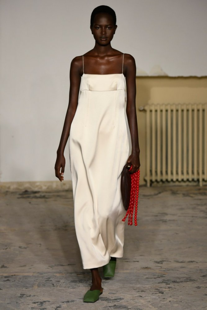 carven-rtw-spring-24-pfw-0039.jpg