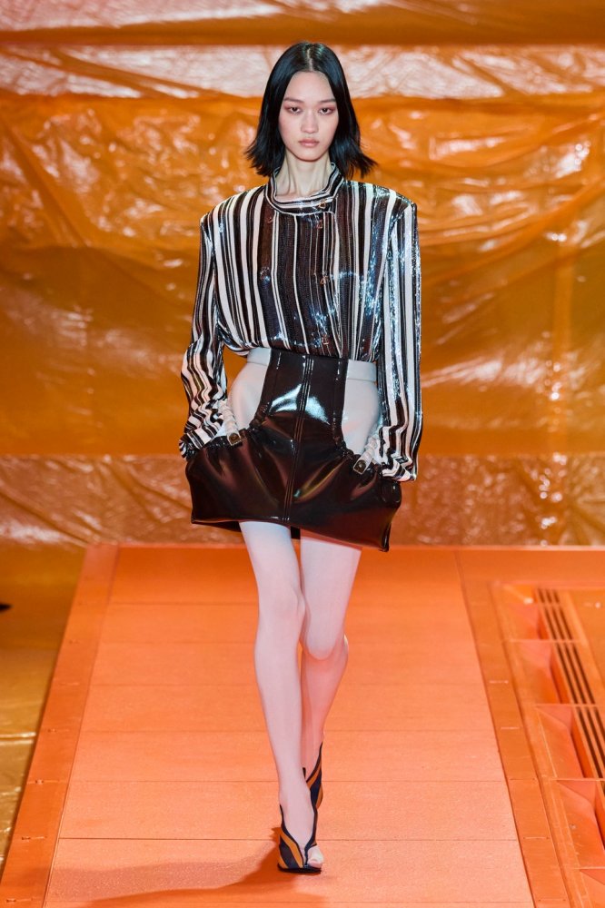 00025-louis-vuitton-spring-2024-ready-to-wear-credit-gorunway.jpg