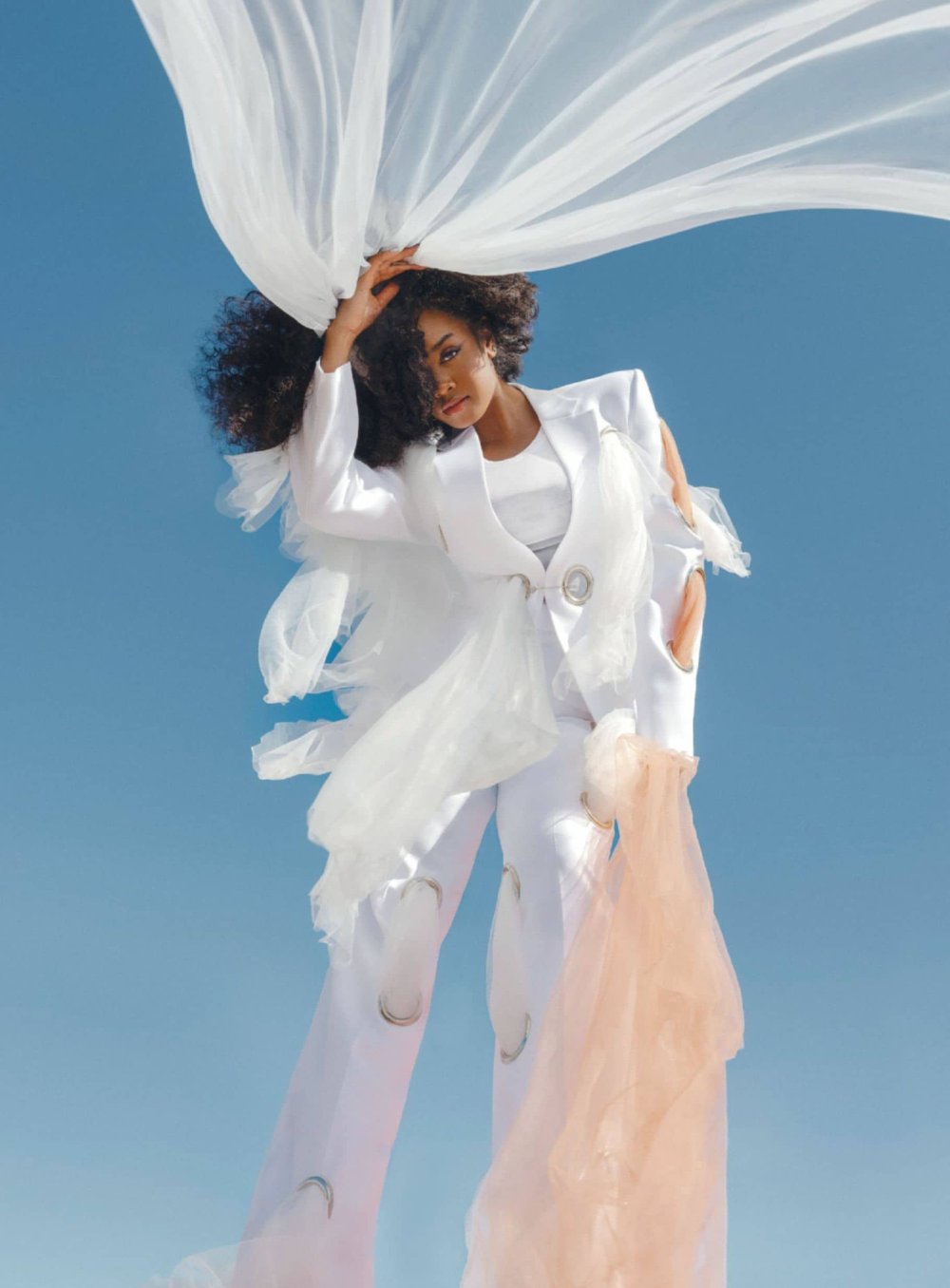 H.E.R.Vogue Magazine February-2023.07.jpg