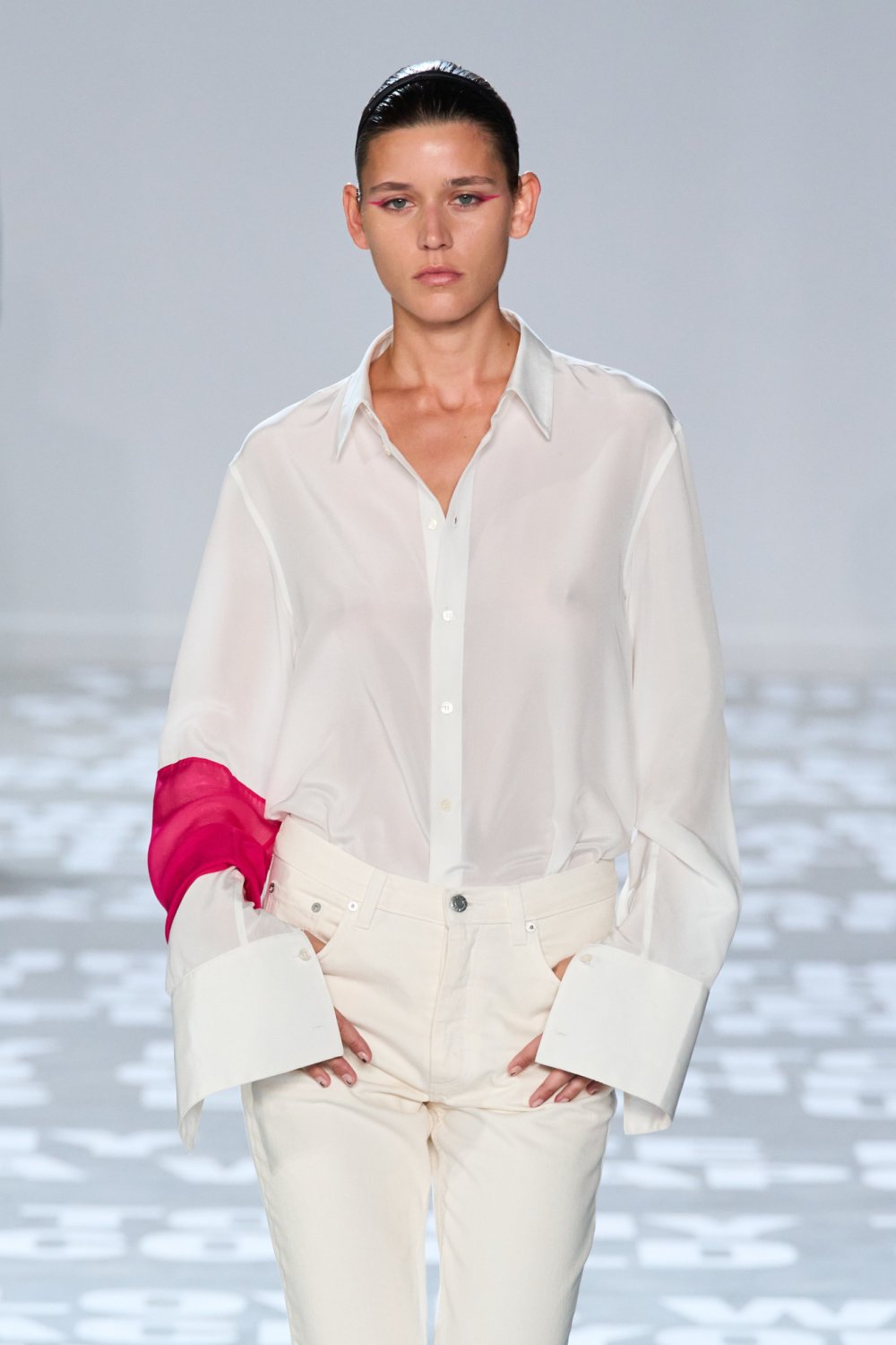 Helmut Lang S24 004a.jpg