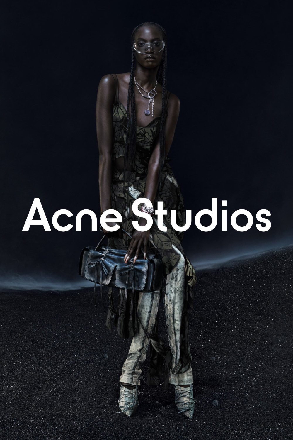 Acne-Studios_FW23_Brand-Campaign_1-scaled.jpg