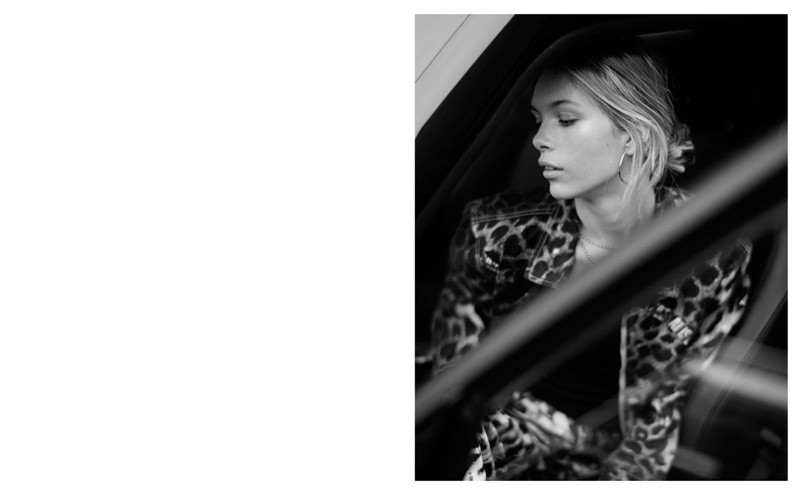 Laura-Bailey-Freya5-2048x1263 拷貝.jpg Laura-Bailey-Freya5-2048x1263 拷貝.jpg