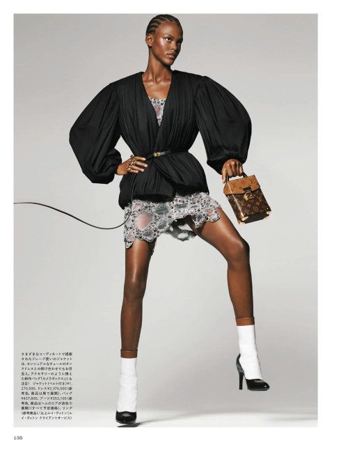 Madame Figaro Japon - October 2023-115 拷貝.jpg