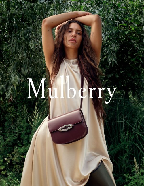 mulberry-holiday-campaign-the-impression-012-min.jpg