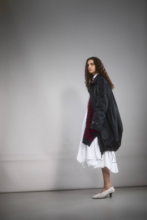 00019-marni-resort-2024-credit-sergio-cattivelli.jpg