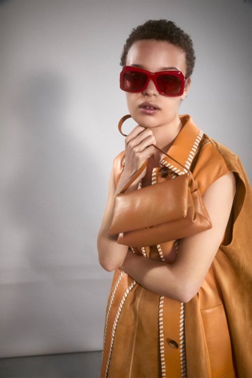00038-marni-resort-2024-credit-sergio-cattivelli.jpg