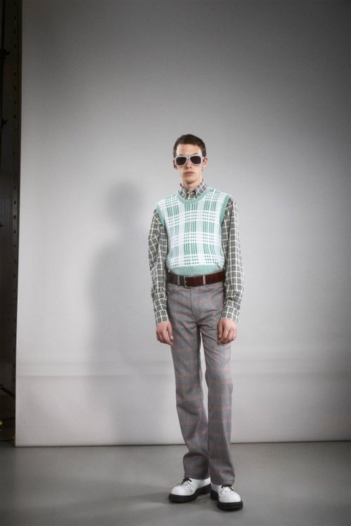 00041-marni-resort-2024-credit-sergio-cattivelli.jpg
