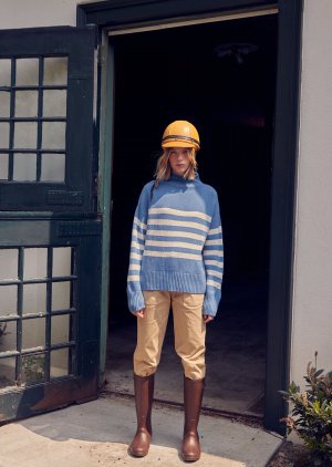 Lucca_French_Blue_Cream_SHOT_10_072_PDP_2 拷貝.jpg Lucca_French_Blue_Cream_SHOT_10_072_PDP_2 拷貝.jpg