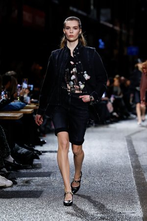 MjAyNzUxNTY3MzkxMTcxNjUy 拷貝.jpg MjAyNzUxNTY3MzkxMTcxNjUy 拷貝.jpg