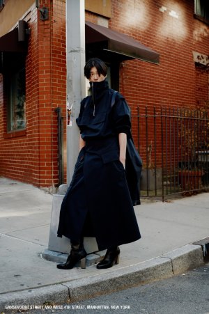https___hypebeast.com_image_2023_12_Helmut-Lang-Reveals-Pre-Fall-2024-Collection-6.jpg